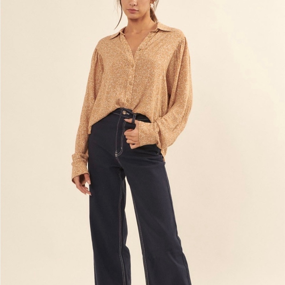 Floral Print Button-Down Blouse in Tan - MEDIUM - Picture 2 of 6